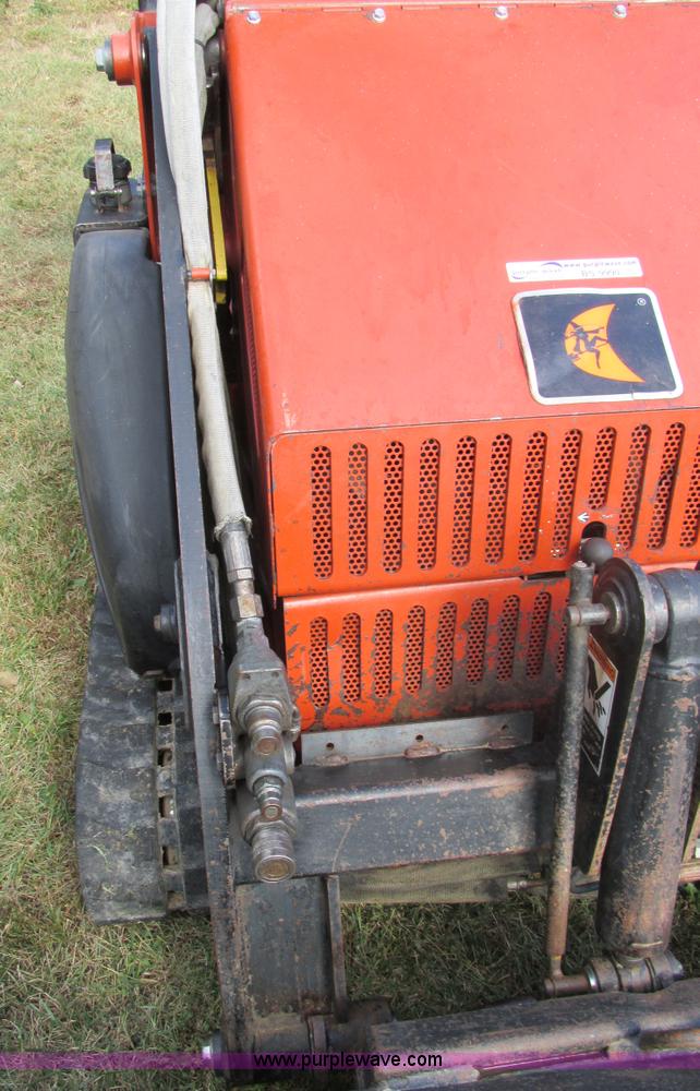 image for item BS9990 2004 Ditch Witch XT850 tool carrier