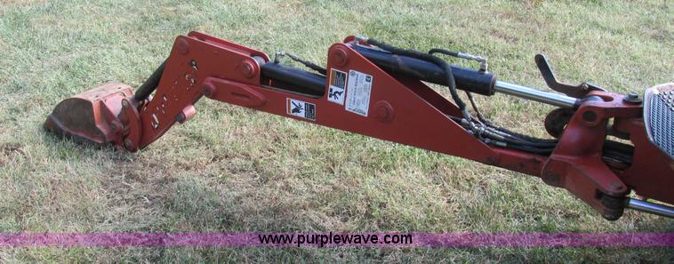 image for item BS9990 2004 Ditch Witch XT850 tool carrier