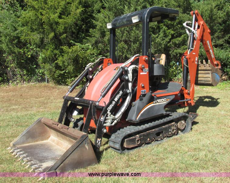 image for item BS9991 2007 Ditch Witch XT1600 tool carrier