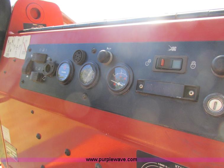 image for item BS9991 2007 Ditch Witch XT1600 tool carrier