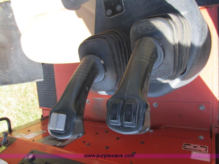 image for item BS9991 2007 Ditch Witch XT1600 tool carrier