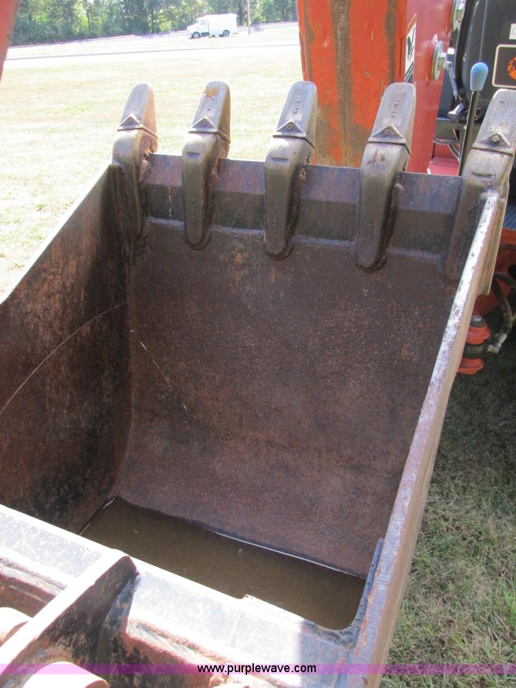 image for item BS9991 2007 Ditch Witch XT1600 tool carrier