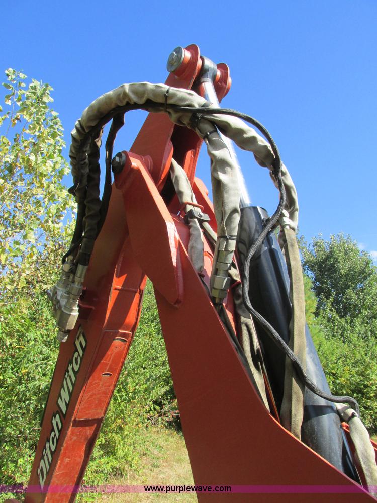 image for item BS9991 2007 Ditch Witch XT1600 tool carrier