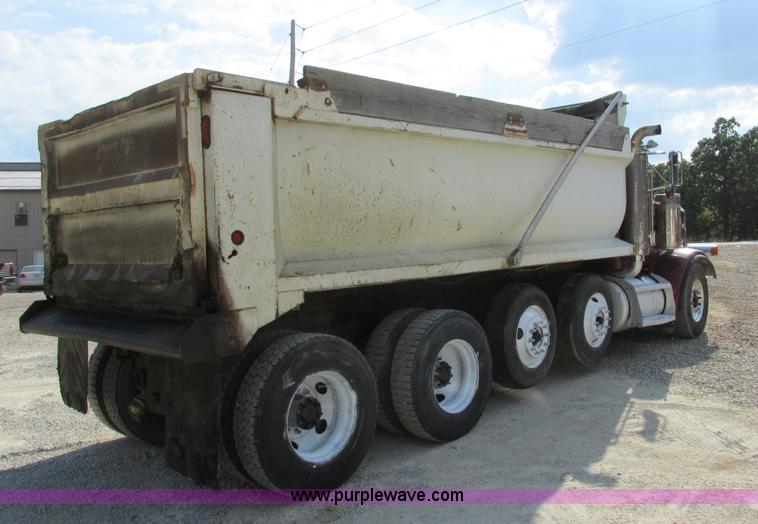 image for item BS9997 2000 Peterbilt 357 dump truck