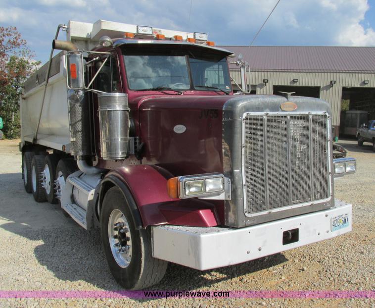 image for item BS9997 2000 Peterbilt 357 dump truck