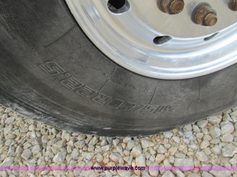 image for item BS9997 2000 Peterbilt 357 dump truck