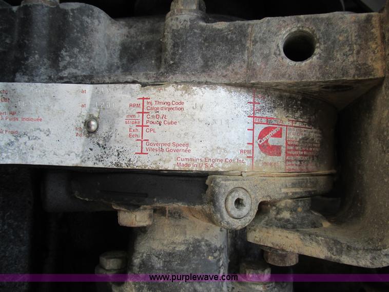 image for item BS9997 2000 Peterbilt 357 dump truck