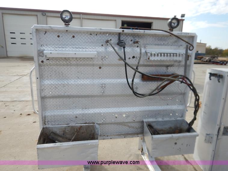 image for item BT9595 Assorted truck accessories