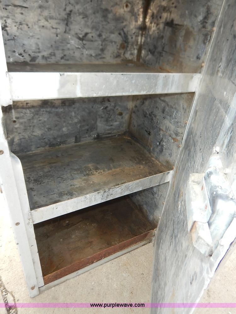 image for item BT9595 Assorted truck accessories