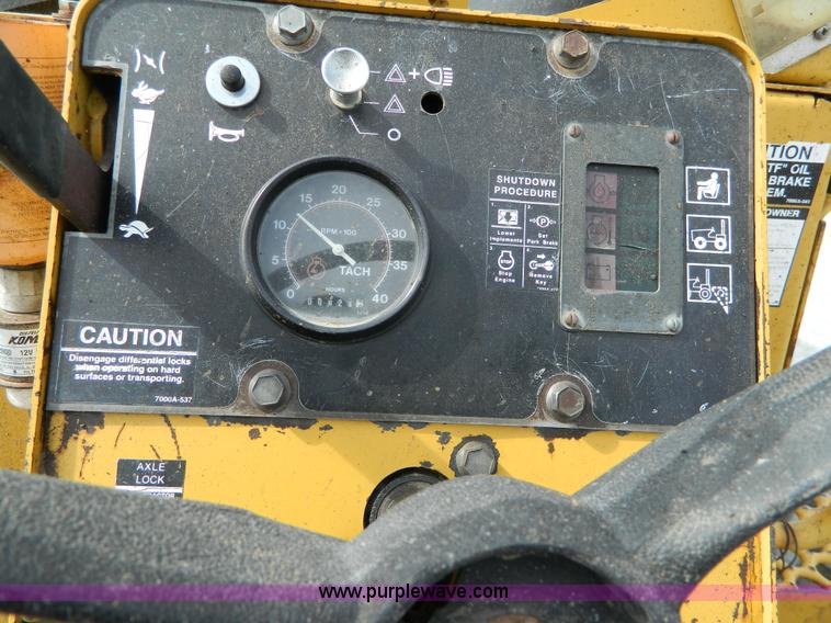 image for item BT9881 1997 Vermeer V5800 trencher