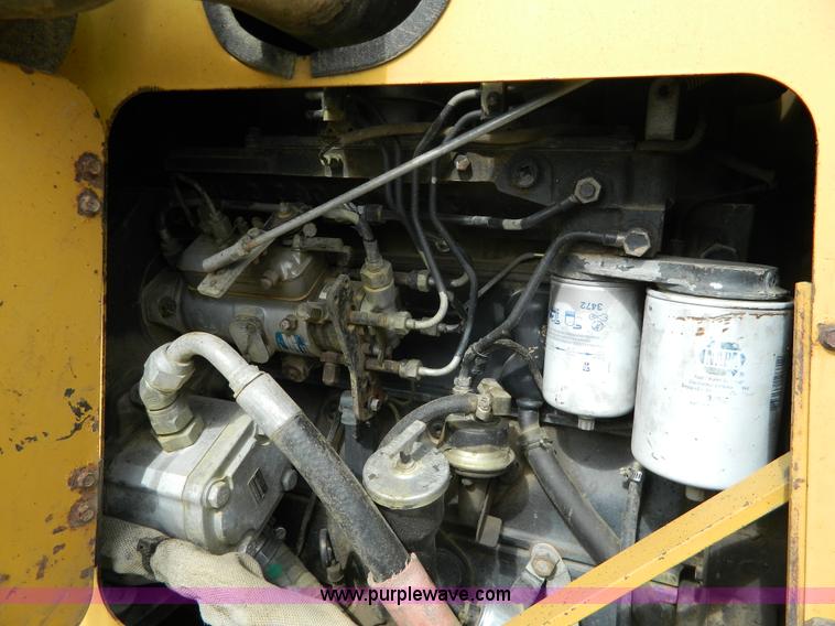 image for item BT9881 1997 Vermeer V5800 trencher