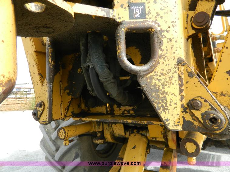 image for item BT9881 1997 Vermeer V5800 trencher