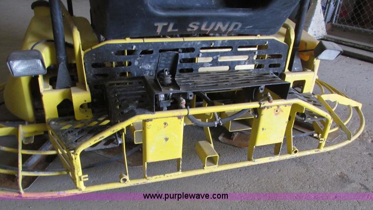 image for item H1135 Wacker CRT48-31V-ES ride-on power trowel