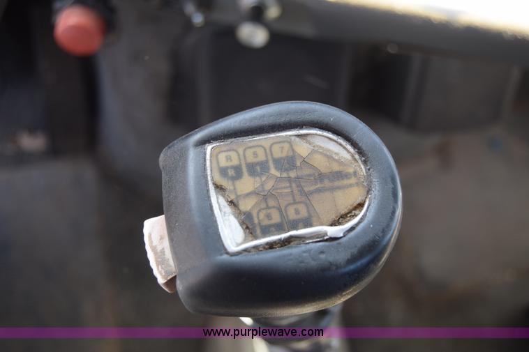 image for item J7075 1985 Ford 9000 pump truck