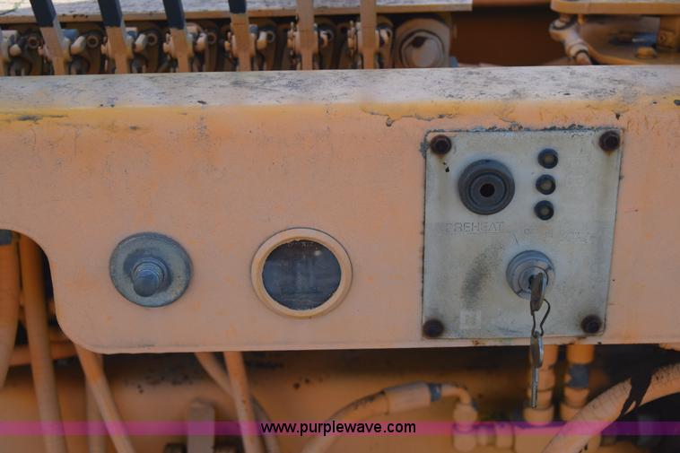 image for item J7852 Neal DM3000 paving machine