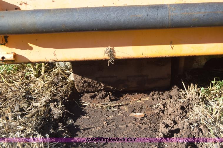 image for item J7852 Neal DM3000 paving machine