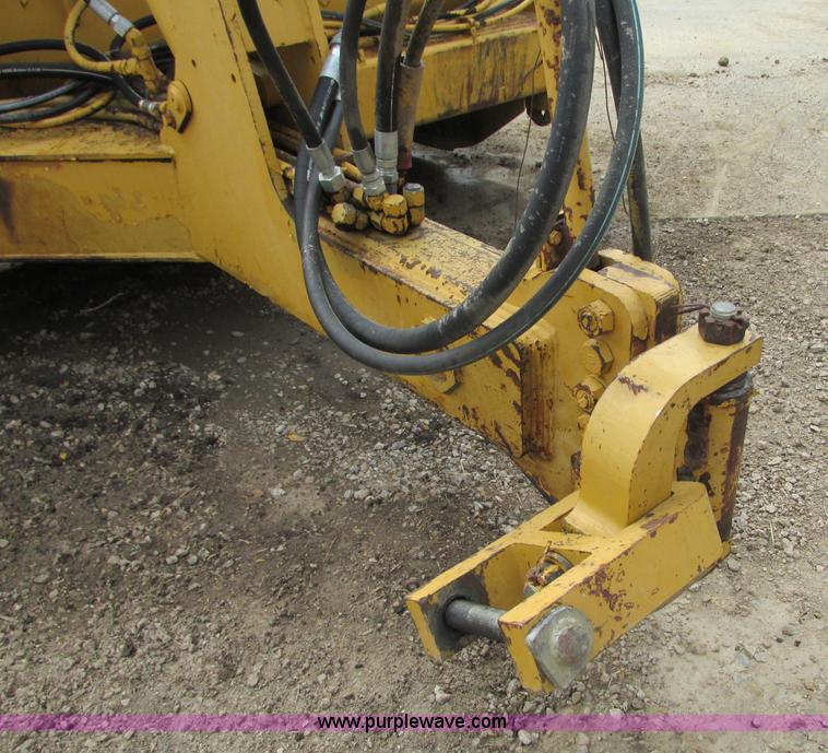 image for item J8718 2001 Ceepco pull scraper