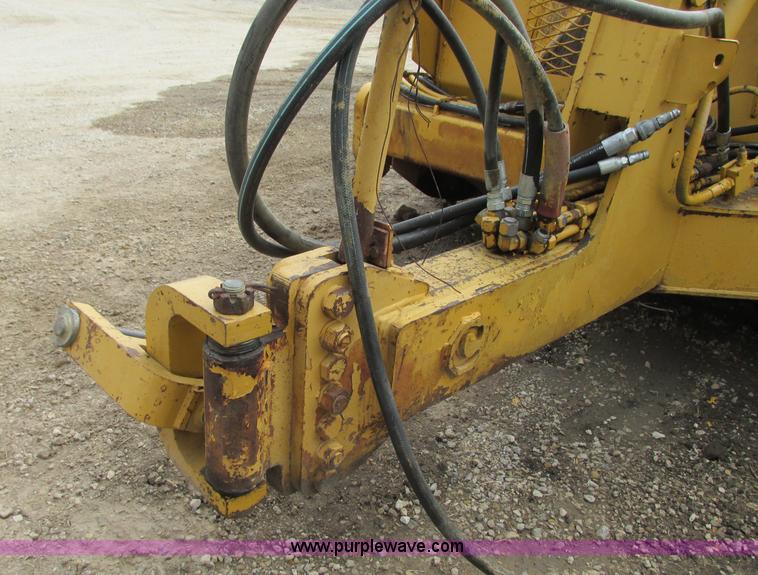 image for item J8718 2001 Ceepco pull scraper