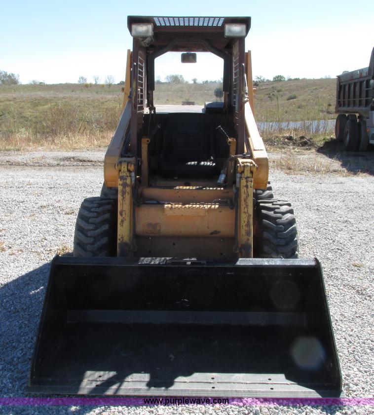 image for item J8727 1994 Case 1840 skid steer