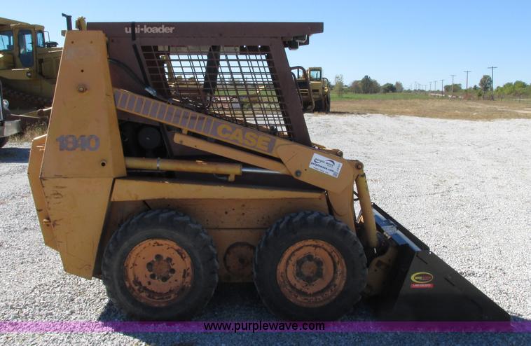 image for item J8727 1994 Case 1840 skid steer