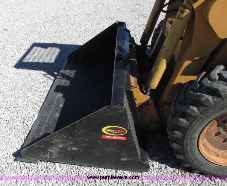 image for item J8727 1994 Case 1840 skid steer