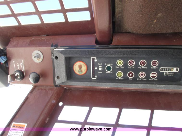 image for item J8727 1994 Case 1840 skid steer