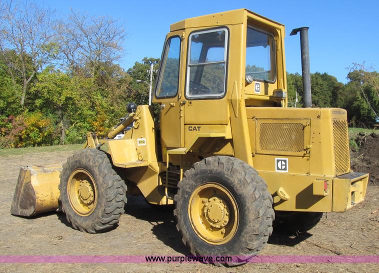 image for item K6385 1977 Caterpillar 910 wheel loader
