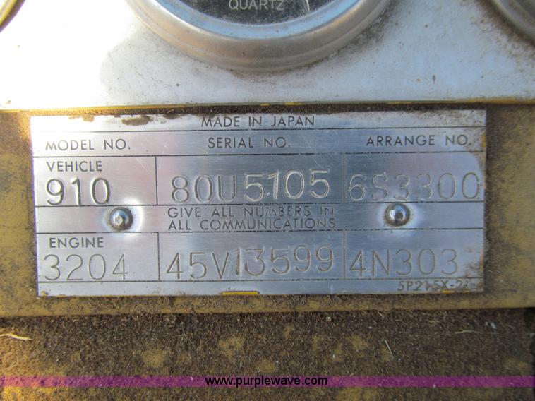 image for item K6385 1977 Caterpillar 910 wheel loader