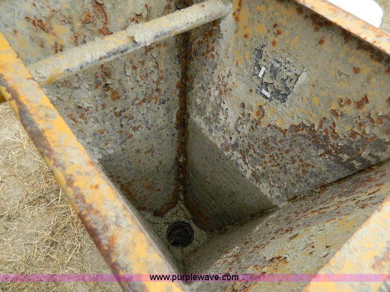 image for item K8191 Vermeer ST500 mud mixer/hopper