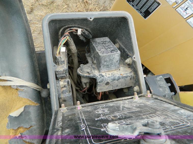 image for item K8192 Vermeer D20X22 Series II Navigator boring unit