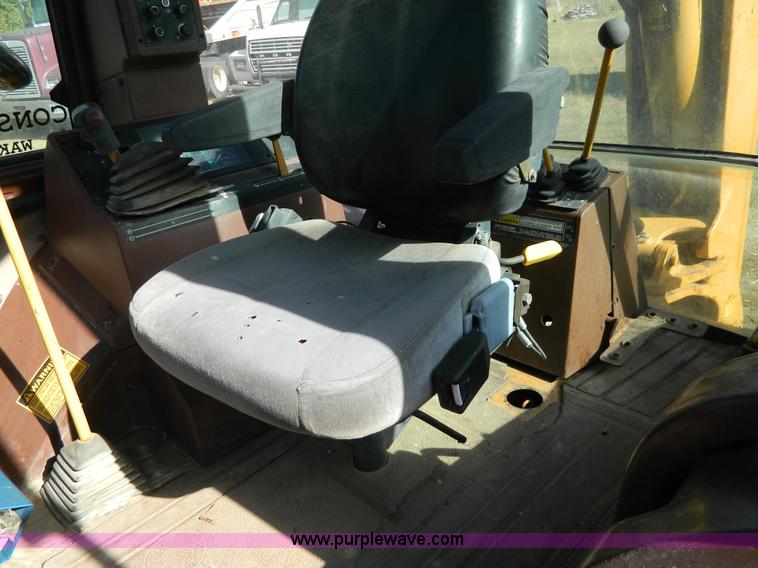 image for item K8218 1993 Case 580 Super K backhoe