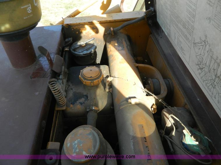 image for item K8218 1993 Case 580 Super K backhoe