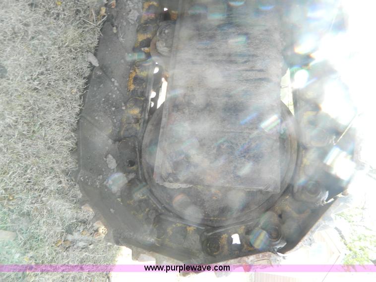 image for item K8222 1974 John Deere 690B excavator