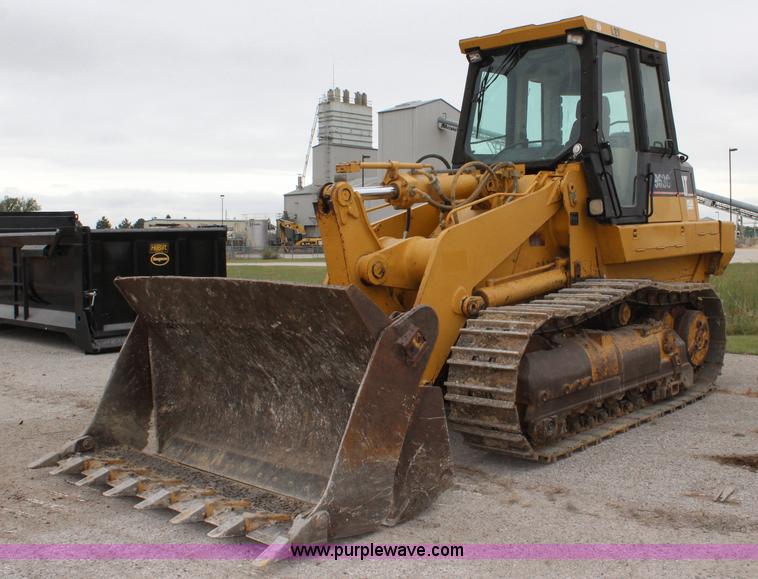 image for item L2330 2002 Caterpillar 963C track loader