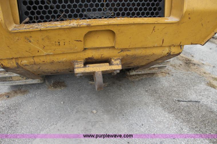 image for item L2330 2002 Caterpillar 963C track loader