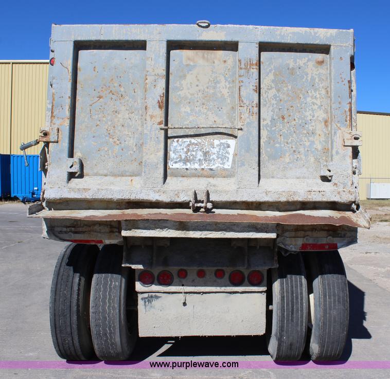 image for item L2356 1998 Hilbilt end dump trailer