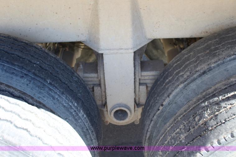 image for item L2356 1998 Hilbilt end dump trailer