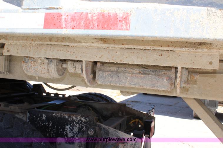 image for item L2356 1998 Hilbilt end dump trailer