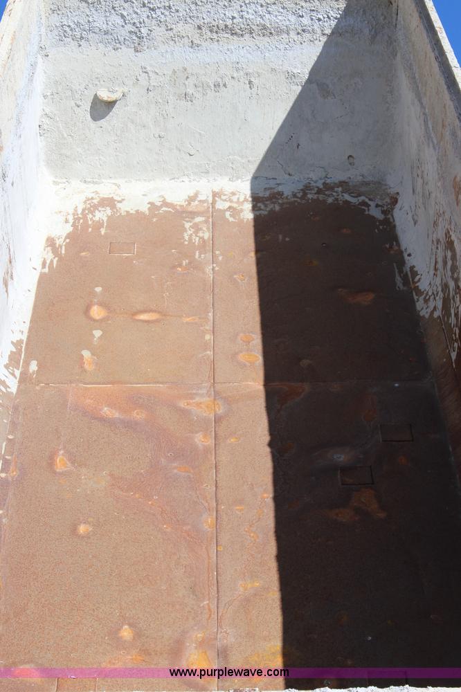 image for item L2356 1998 Hilbilt end dump trailer