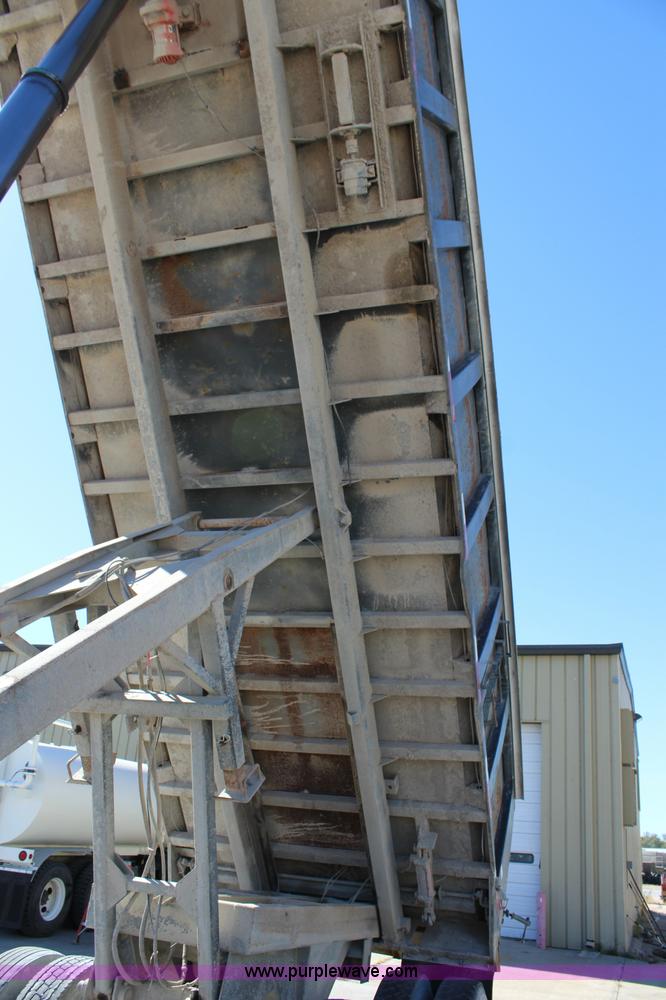 image for item L2467 1993 Hilbilt end dump trailer