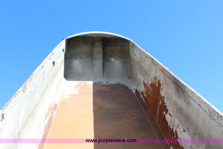 image for item L2467 1993 Hilbilt end dump trailer