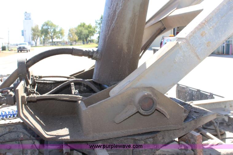 image for item L2467 1993 Hilbilt end dump trailer