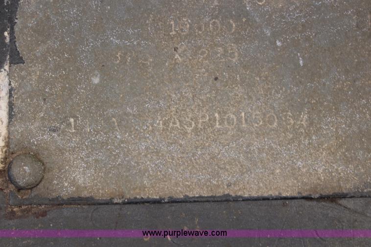 image for item L2467 1993 Hilbilt end dump trailer