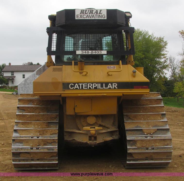 image for item L3855 2002 Caterpillar D6M LGP dozer
