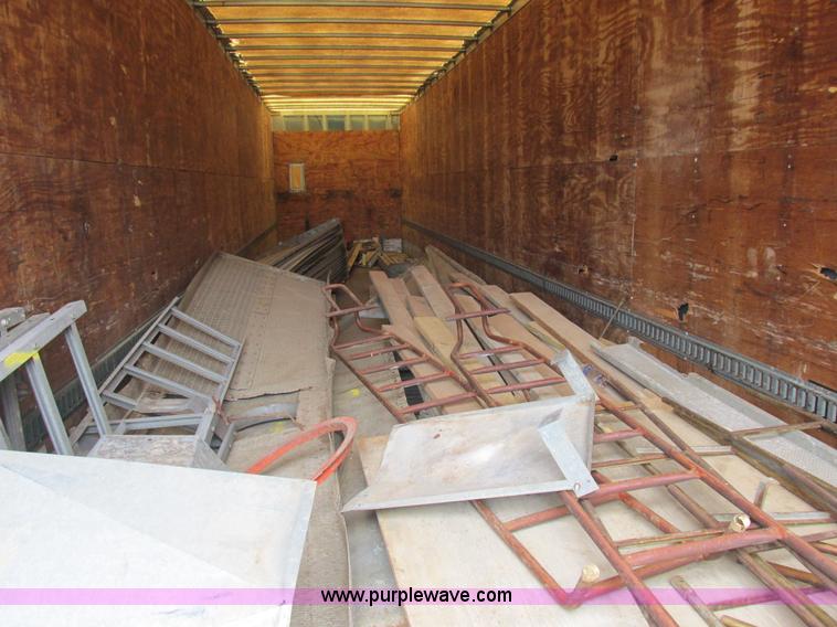 image for item L4106 1996 Stoughton dry van trailer