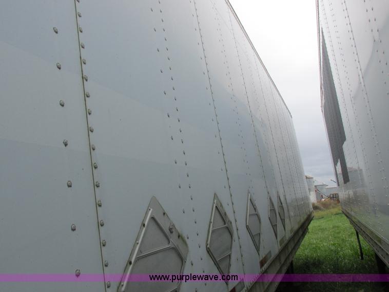 image for item L4106 1996 Stoughton dry van trailer