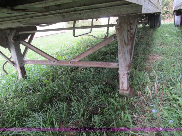 image for item L4107 1994 Great Dane dry van trailer