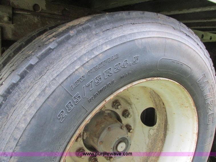 image for item L4107 1994 Great Dane dry van trailer