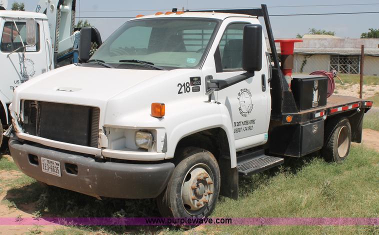 image for item L4261 2007 Chevrolet C4500 service truck