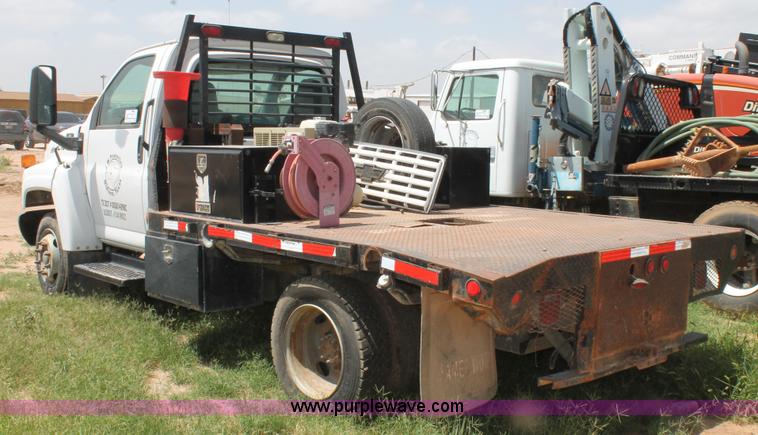 image for item L4261 2007 Chevrolet C4500 service truck